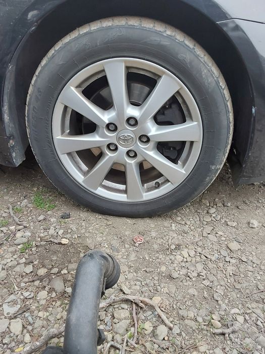 Set 4 Jante R17 aliaj toyota avensis cu anvelope vara dot 2022