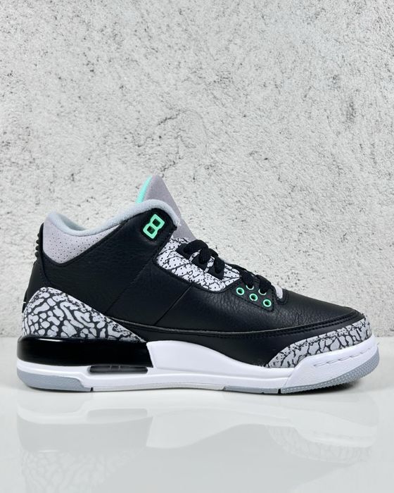 Air Jordan 3 Retro Green Glow