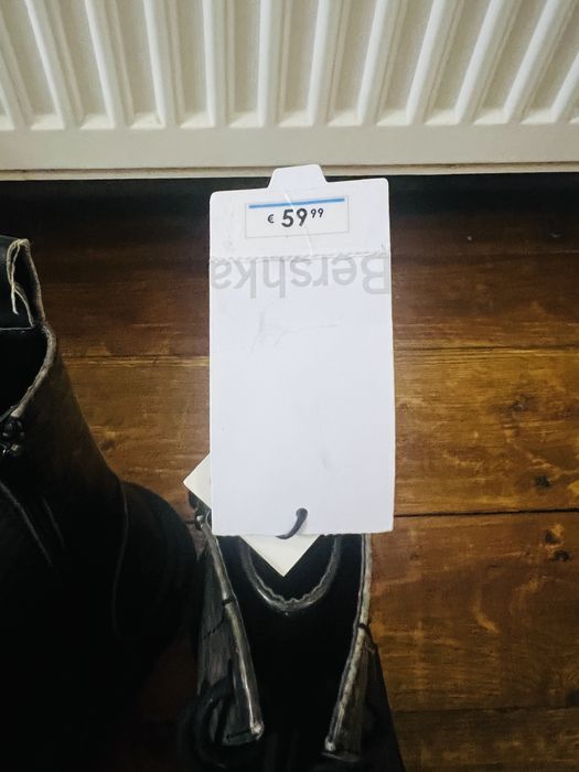 Bocanci Bărbați – Bershka