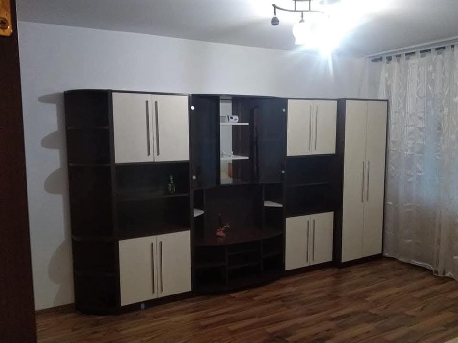 Apartament 2 camere Decomandat
