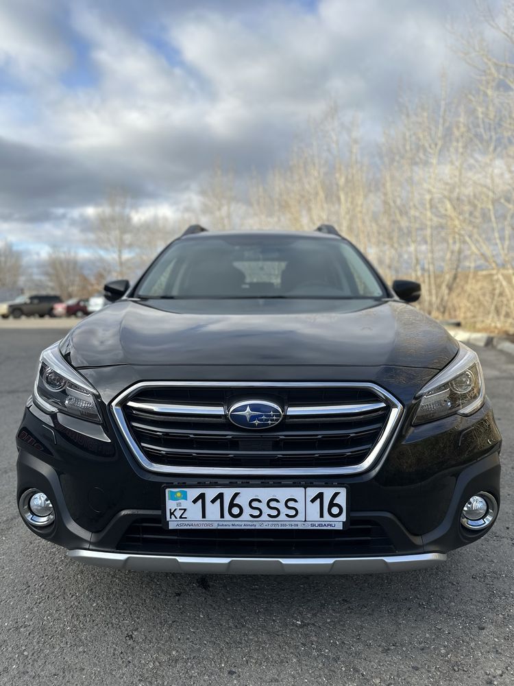 Автомобиль Subaru Outback