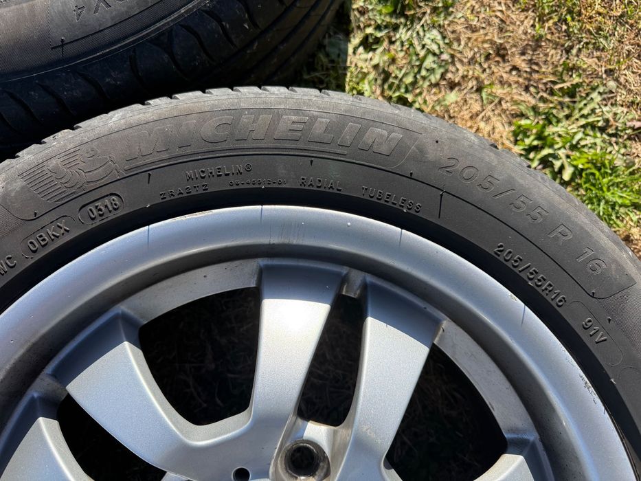 Джанти с летни гуми Michelin 205/55/16