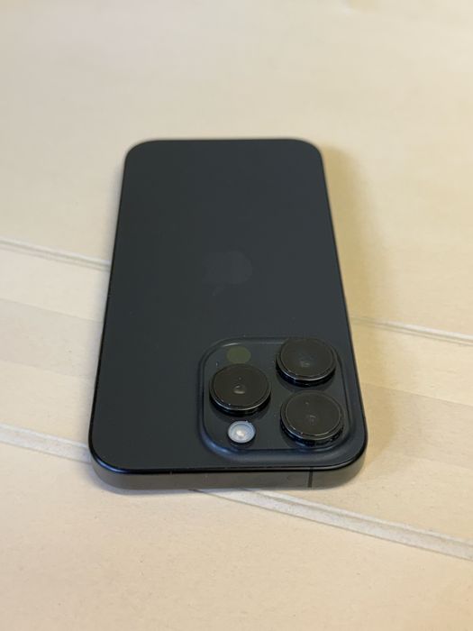 Iphone 15 Pro 256gb + Подаръци!