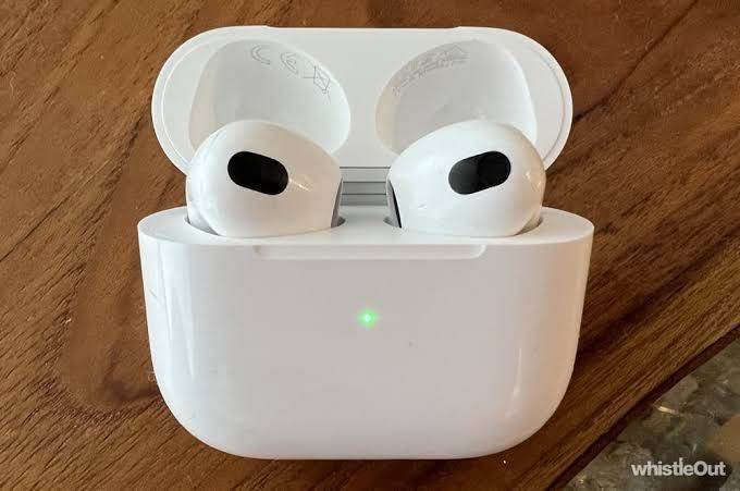 Airpods 3 наушники оригинал в отличном состоянии