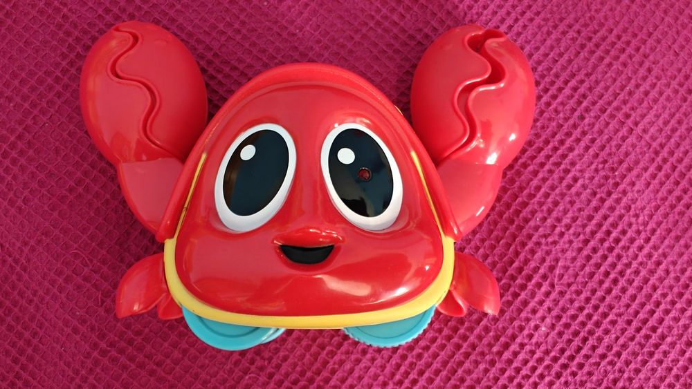 Интерактивен подвижен рак