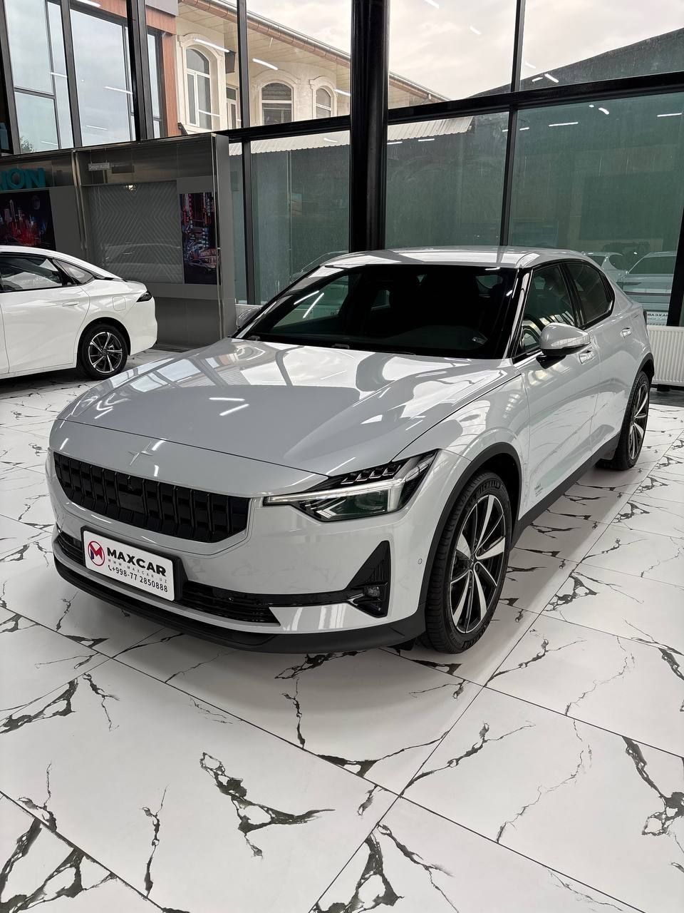Volvo Polestar-2 новая.