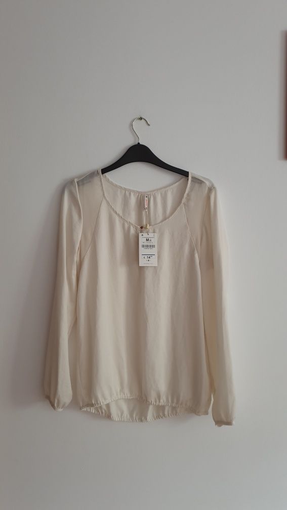 Bluza Bershka M/L noua