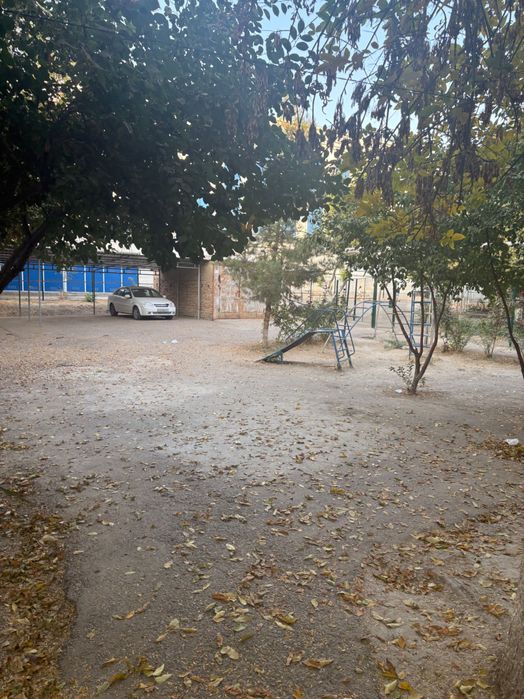 Четырех комнатная квартира в лучшем районе Ташкента ! 110 школа