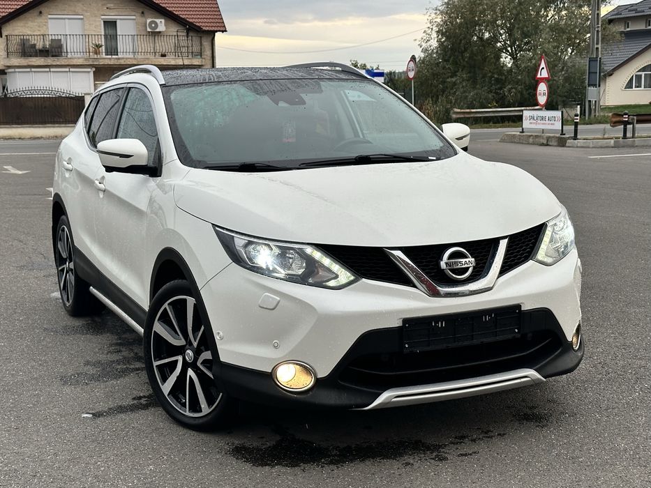 Nissan Qashqai 2015 / 1.5 DCI / 110 CP / Tekna / Alb perlat / Euro6