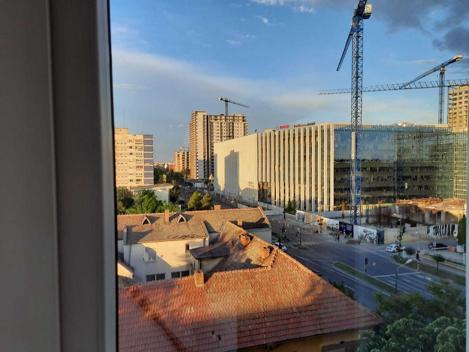 Proprietar închiriază apartament o camera ultracentral, ISHO, Medicina