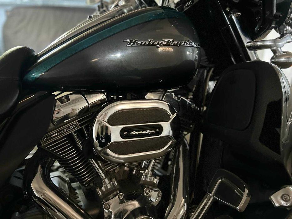 HARLEY DAVIDSON Electra Glide CVO Ultra Limited
