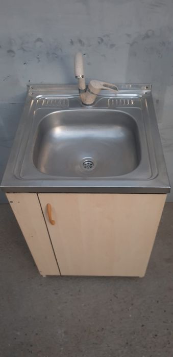 Продам мойку с тумбой!