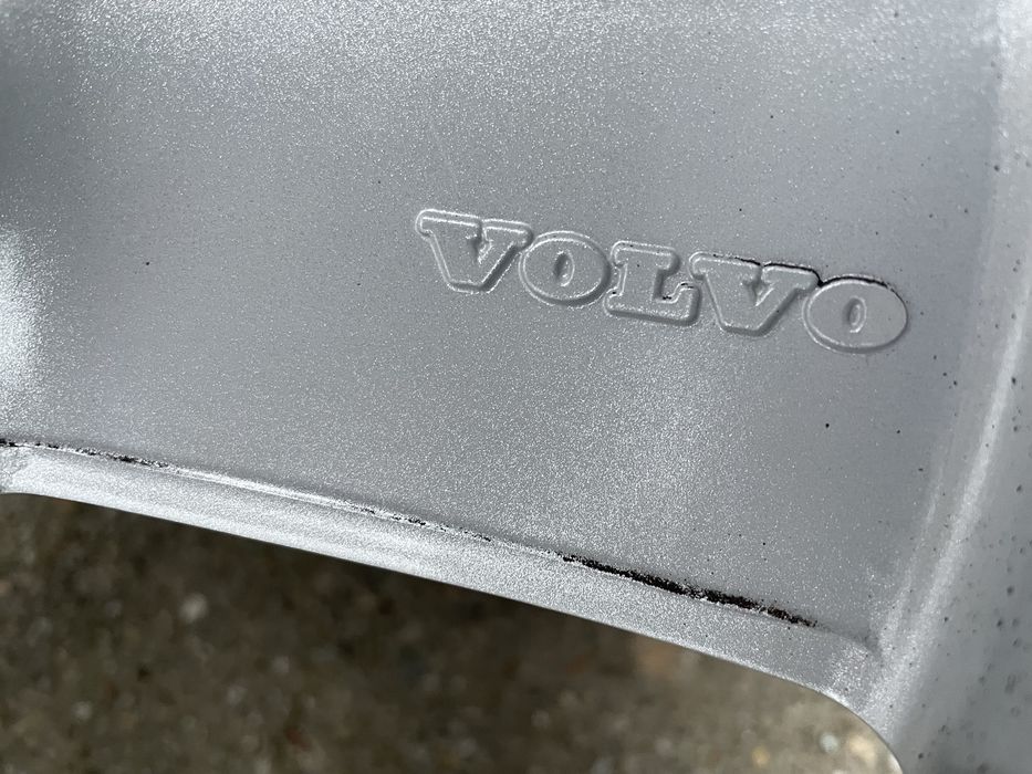 Jante Volvo V40 S40 V50 V60 S60 V70 5x108 16”