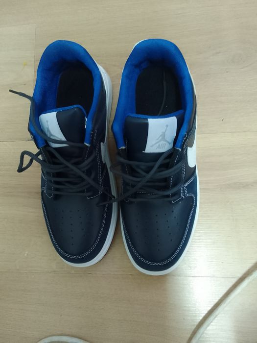 Кроссовки мужские