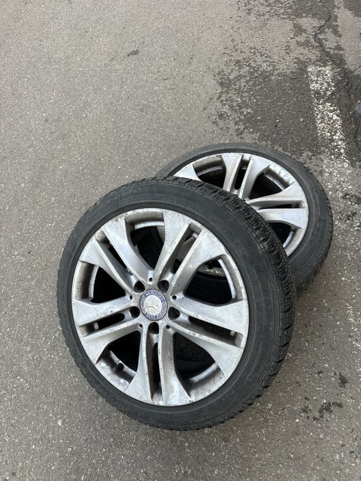 Гуми с джанти на Мерцедес