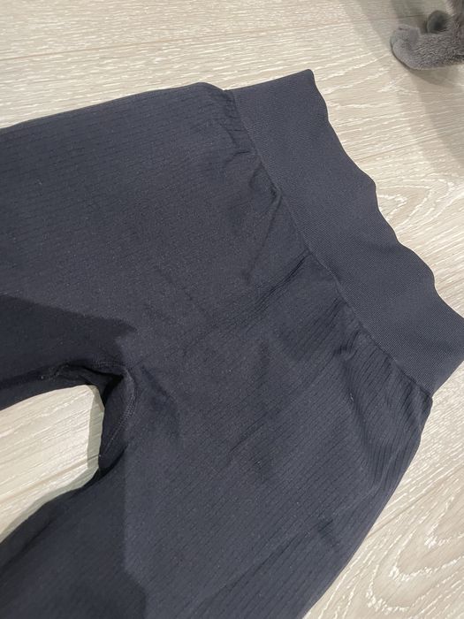 Черен клин рибсен hm хс/с