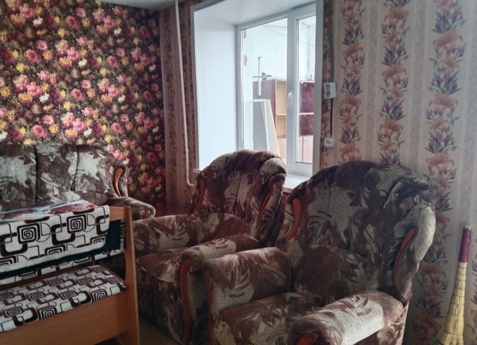 Сдам мини квартиру  благоустроенную на Колхозном