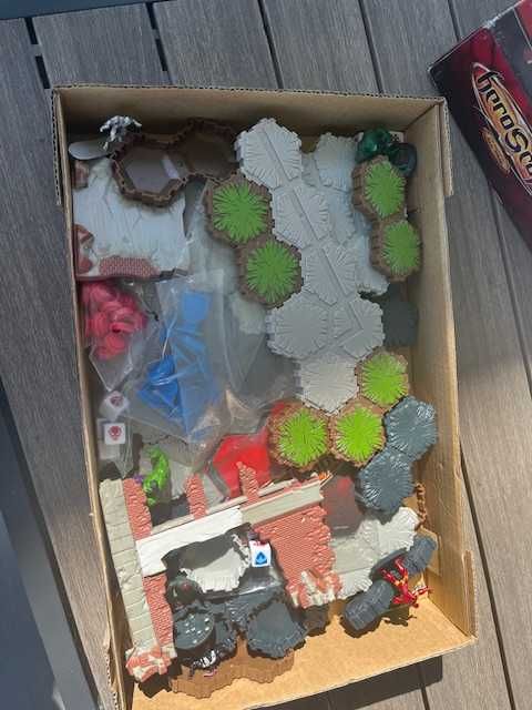 Heroscape Marvel Conflict Begins