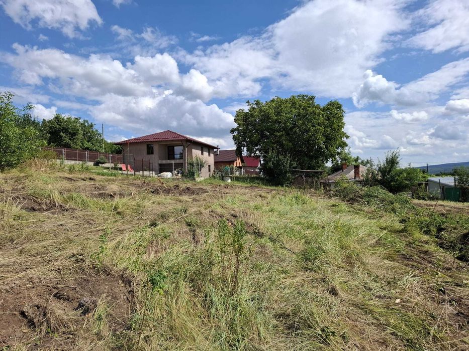 Proprietar, 1183 mp teren intravilan in Tomesti Iasi!