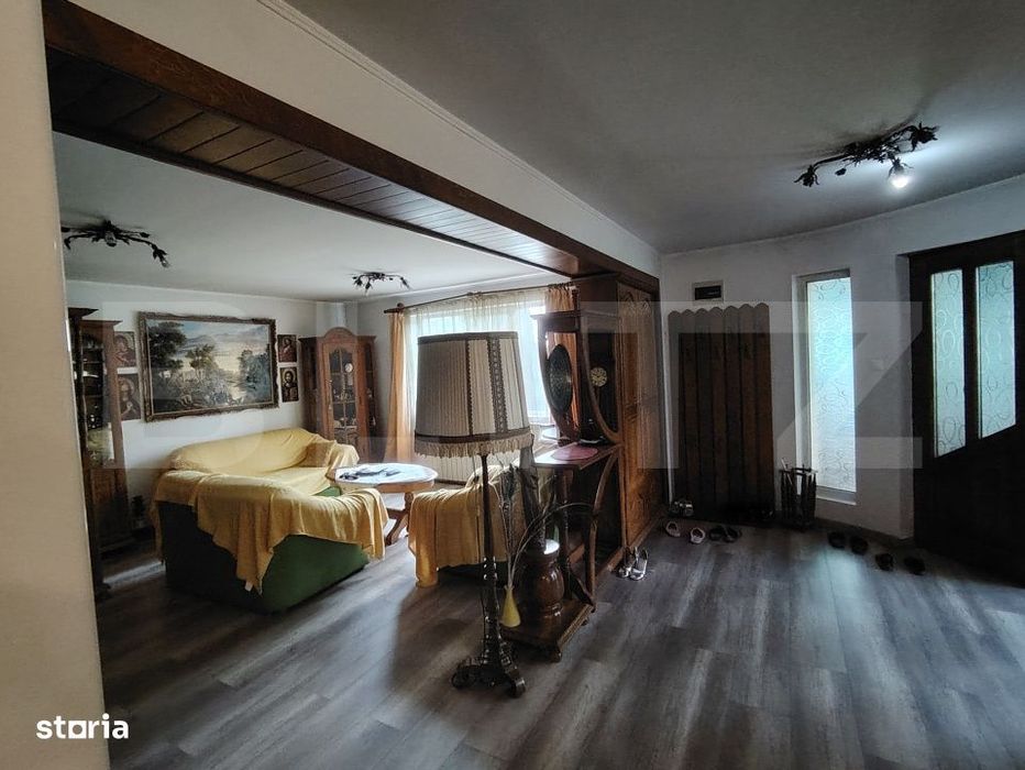 Casa cu mobilier premium si gradina spectaculoasa in Tarnaveni