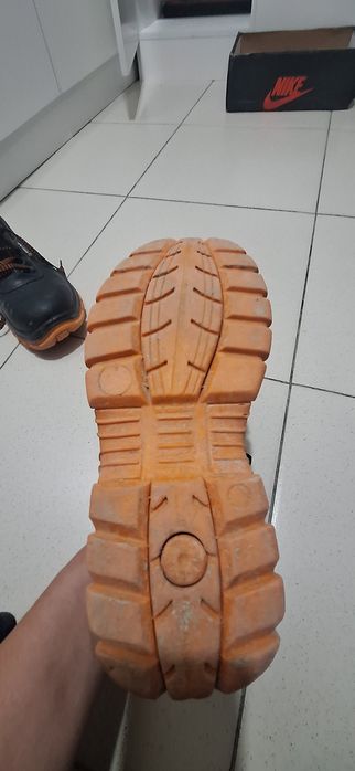 Ботинки рабочие.