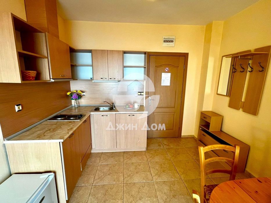 Продава се Двустаен апартамент в к.к. Слънчев бряг - 80 кв.м за 1038 €/кв.м - Снимка #3