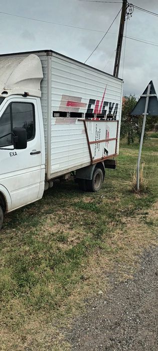 Vând sau schimb Mercedes Sprinter CDI. Autorităție până în 2029
