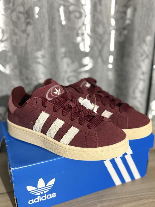 Adidas Campus 00s