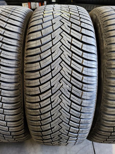 235/50/20 PIRELLI 4бр
