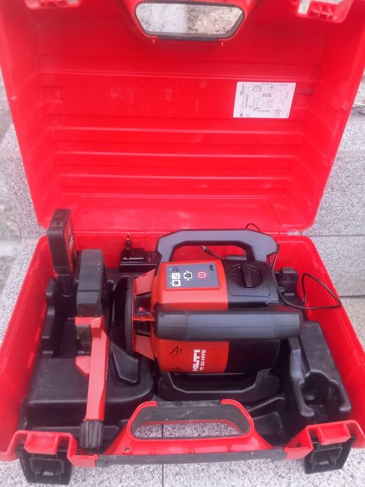 Ротационен лазерен нивелир Hilti PR 30-HVS