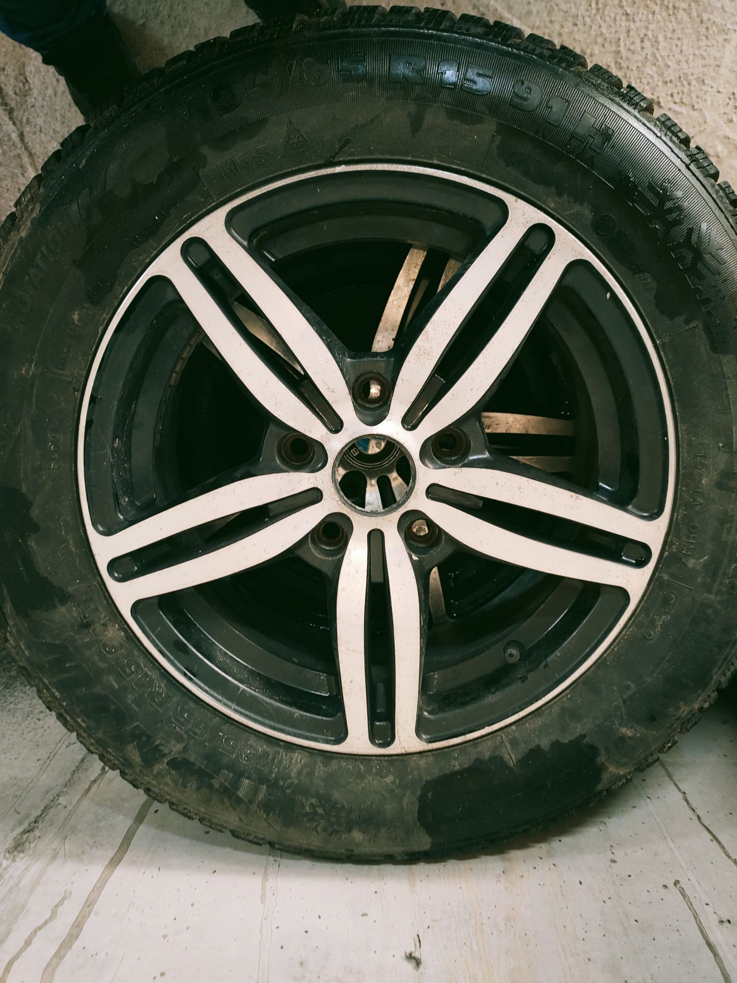 Лети джанти BMW 15" Style 167 със Зимни гуми  195/65/15 на един сезон