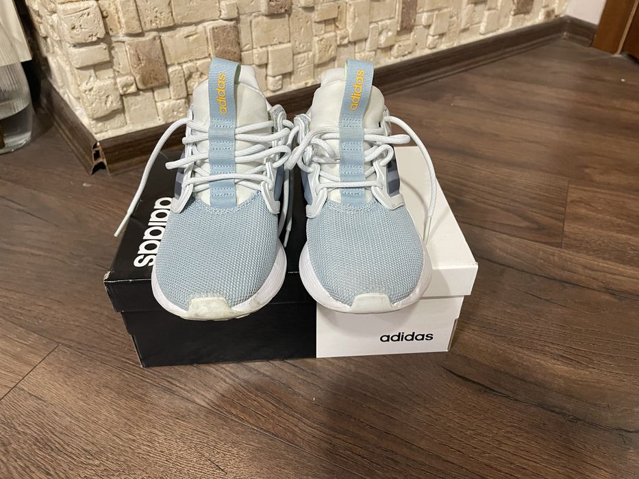 Мартонки и долница Adidas