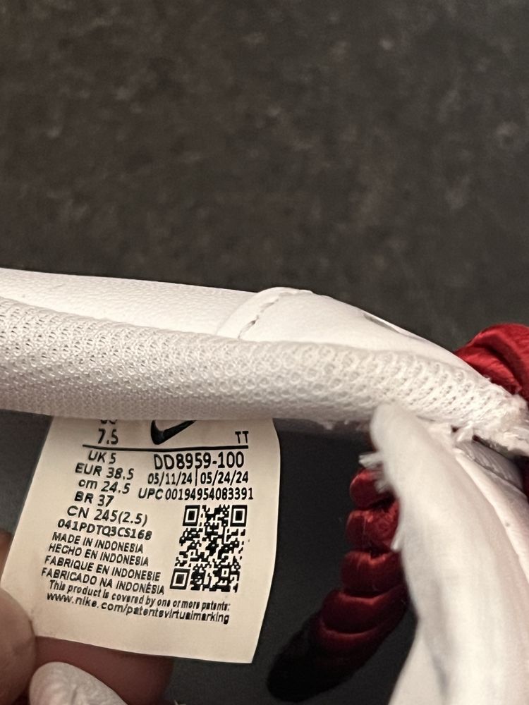 Air Force 1 nr 38.5