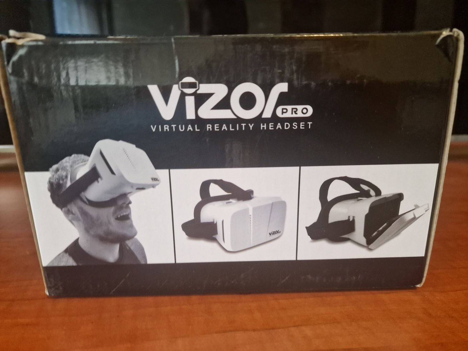 VR очила VISOR Pro