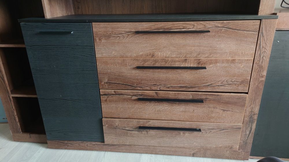 Скрин с чекмеджета