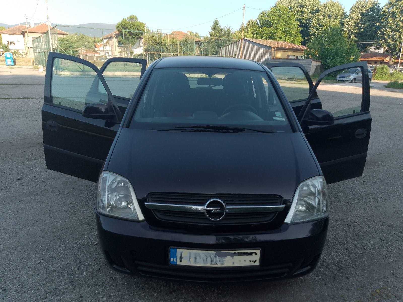 Opel Meriva  , изключително добре запазен автомобил