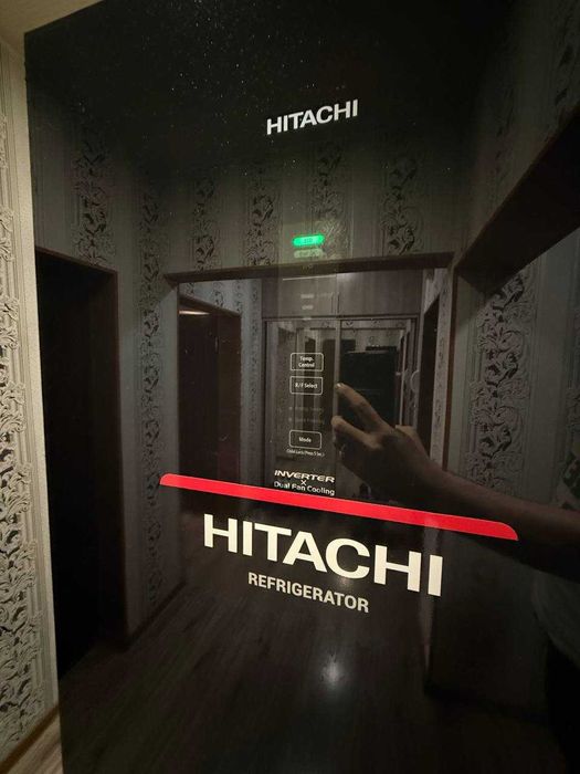 Холодильник HITACHI