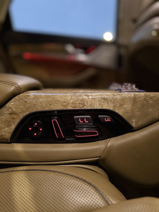 Vand/Schimb Audi A8 Design Selection