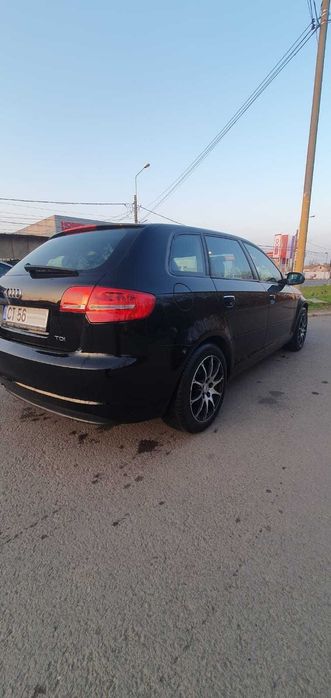 Vând Audi A3   1.6 tdi