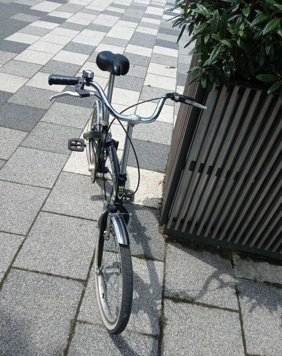vând/schimb Bicicleta pliabila Cinzia (Italia), ușoară, eleganta