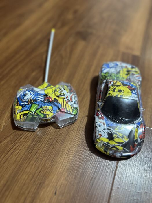 Masinuta cu telecomanda