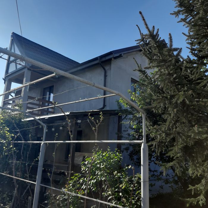 Vând casa Albesti,Simnicul de Sus