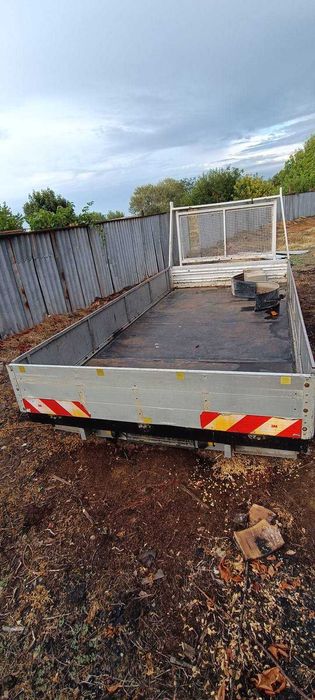 Каросерия за камион до 3.5т