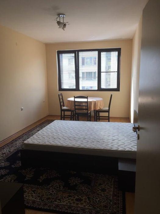 Дава се под наем Четиристаен апартамент в София, Стрелбище - 139 кв.м за 997.05 € - Снимка #6