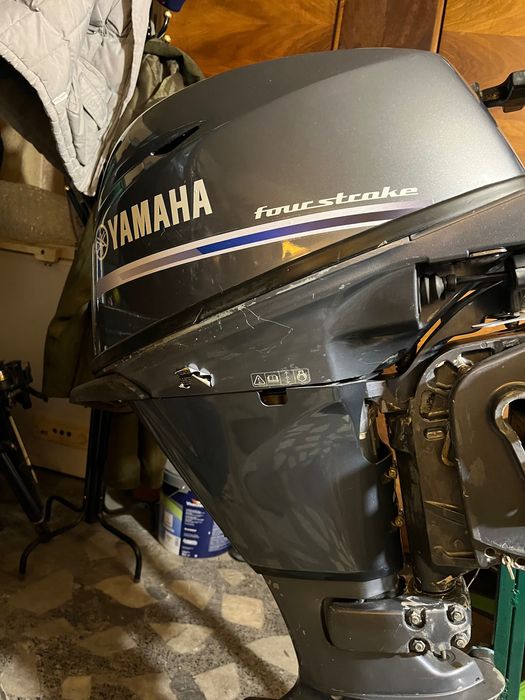 Четиритактов мотор Yamaha 15 HP 2013