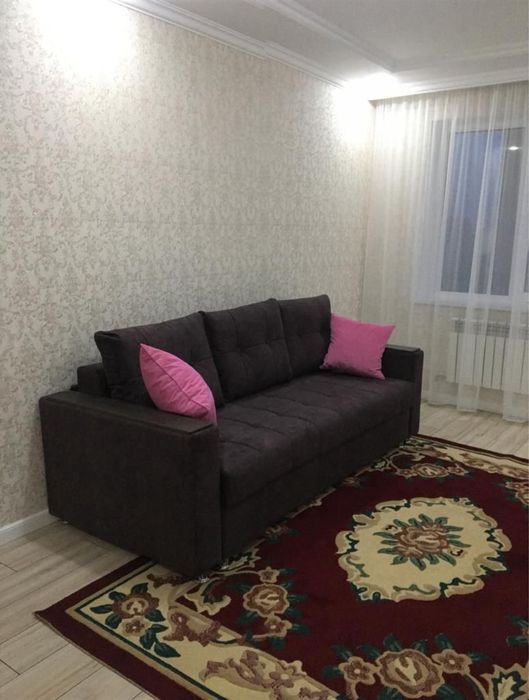 Продам Диван б/у