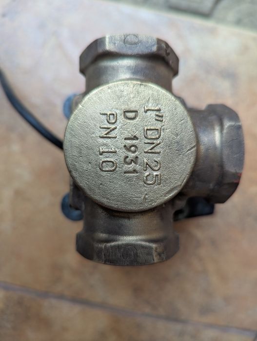 Vana cu 3 cai , motorizata