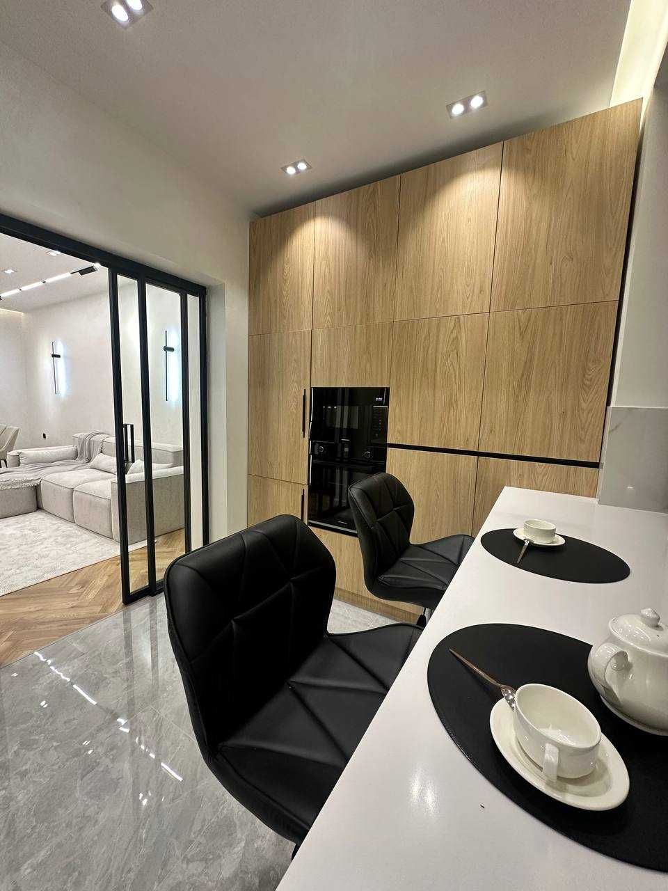 Премиум квартира спец план, 100м2, 3*4/4/4, ор-р метро Айбек