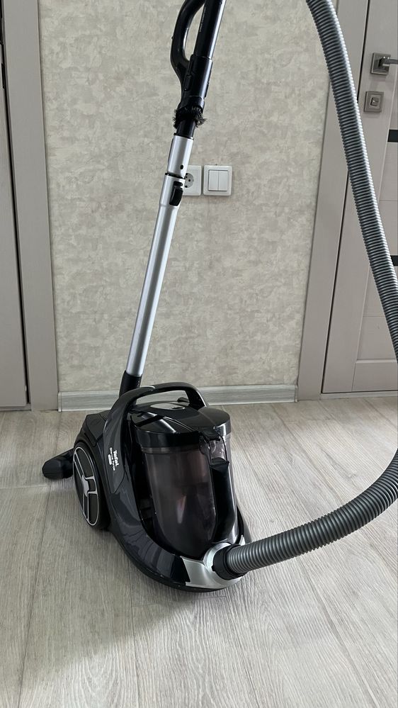 Продам Пылесос Tefal