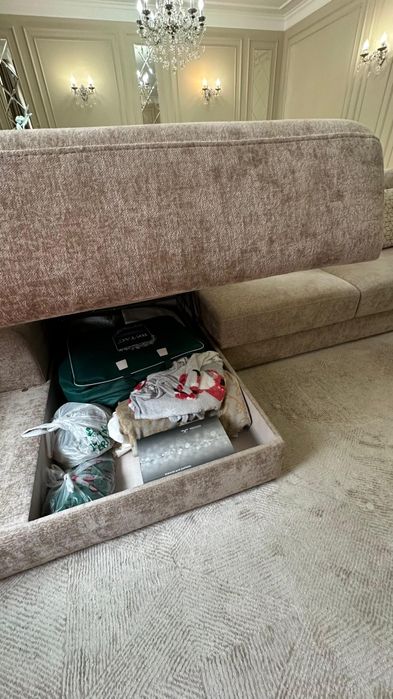 Диван в отличном состоянии!!!